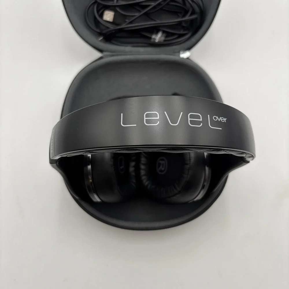 Samsung LEVEL OVER EO-AG900 Over-Ear Headphones Black w/ Cable & Case TESTED EUC